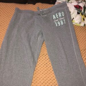 Aeropostale sweats 🤦🏻‍♀️